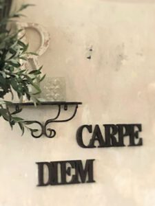 Flair - Wohnen Carpe Diem